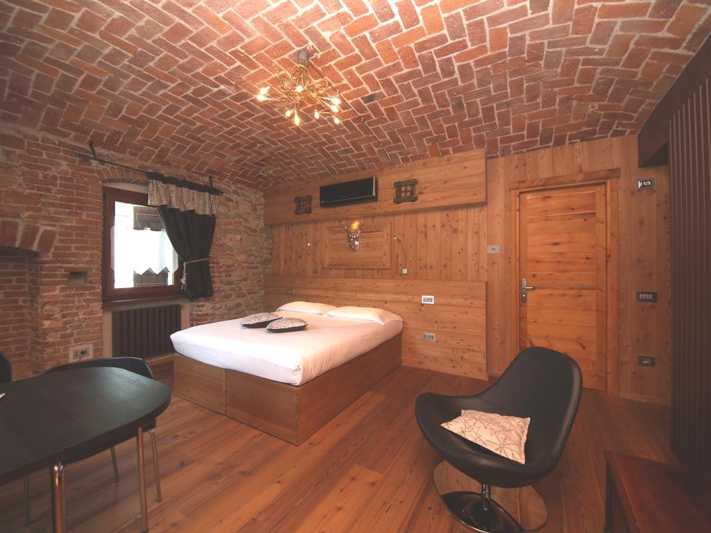 Albergo Nazionale Vernante Exterior photo